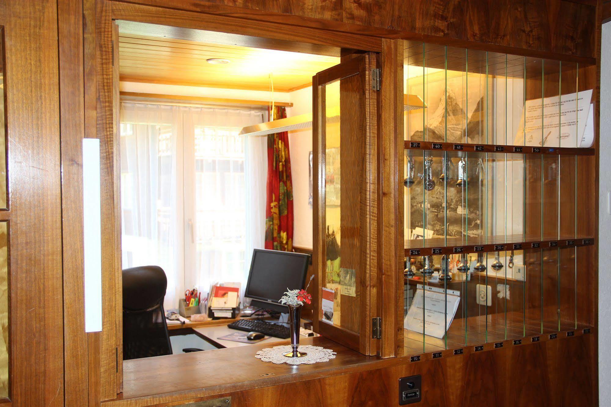 Hotel Alfa Церматт Экстерьер фото